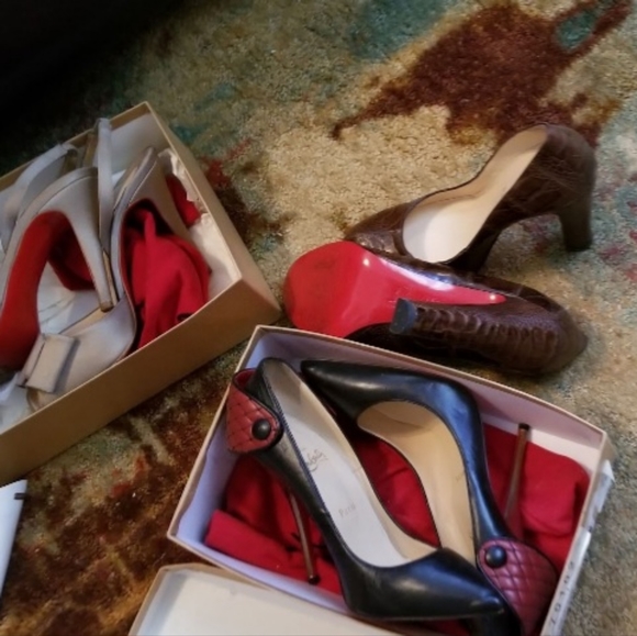 COMING SOON RARE & OR VINTAGE CHANEL , BALLY , LOUIS VUITTON , GUCCI & ETRO... - Picture 4 of 12